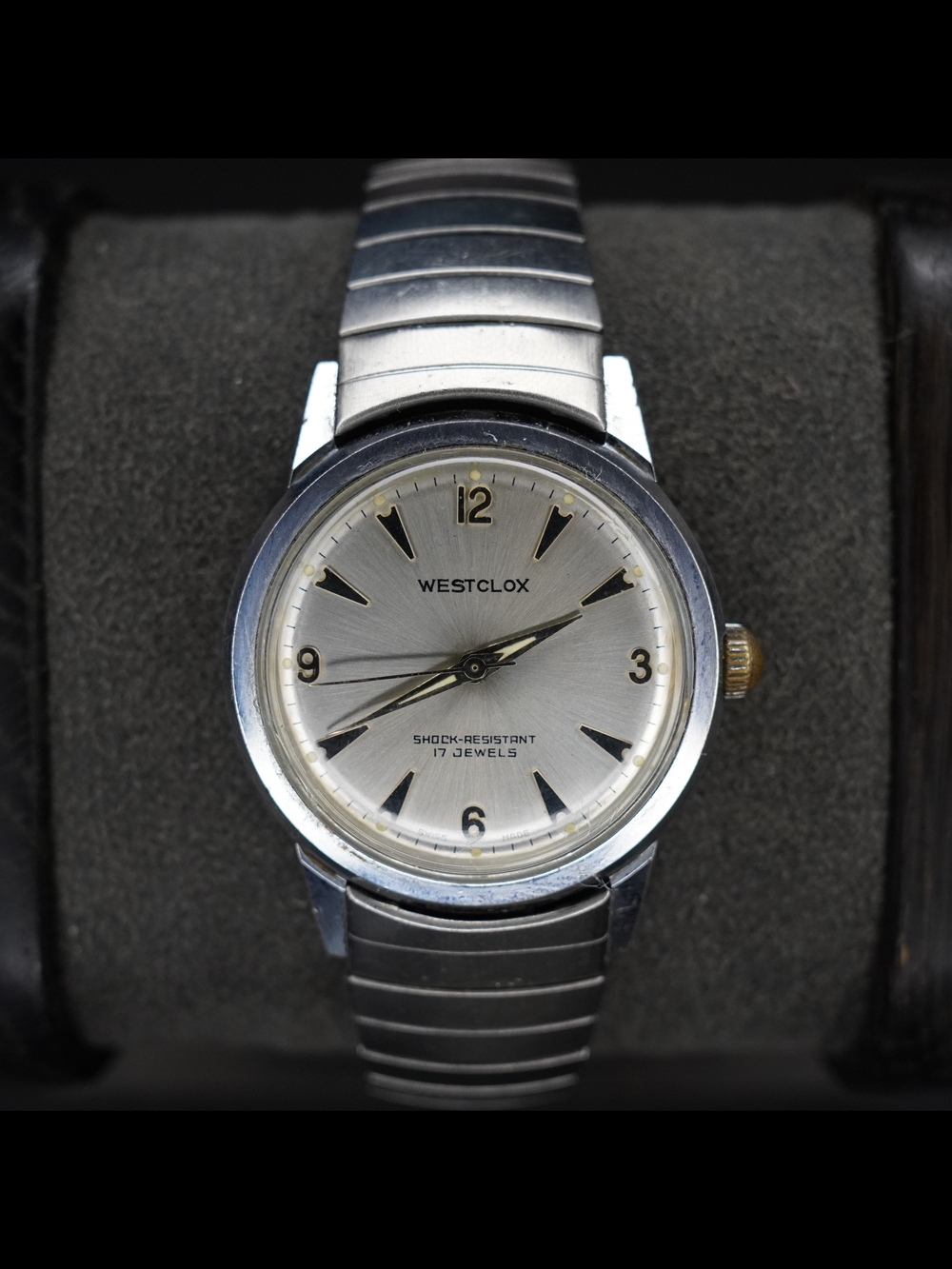 Vintage Westclox Swiss Made 17J Hand Wind Shock Resistant Watch Runs